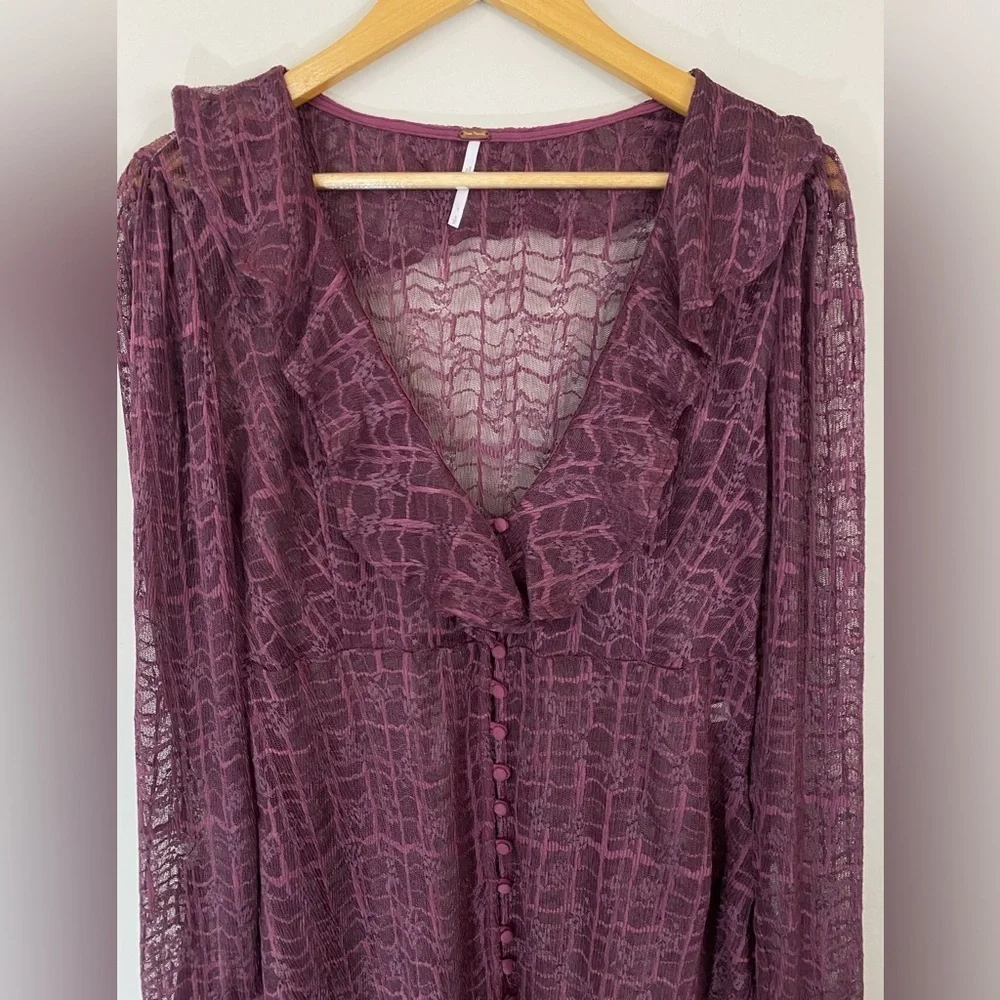 Free People Night Moves Lace Buttondown Top Blouse Romantic Size Small